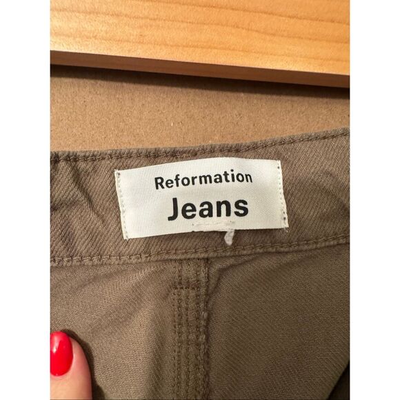 Reformation Maddi Cargo Skirt *note - Picture 9 of 12